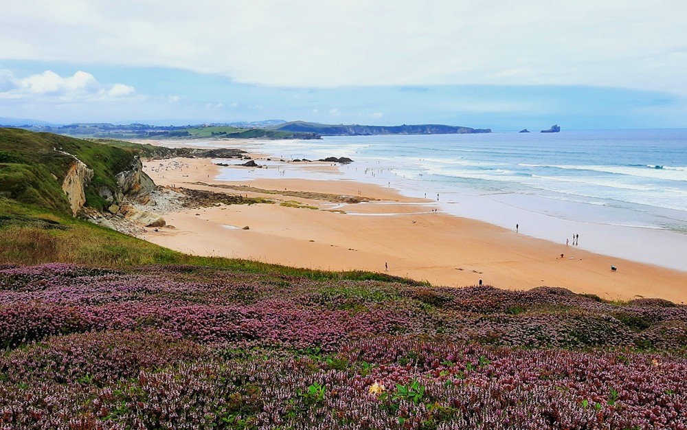 La plage de Liencres