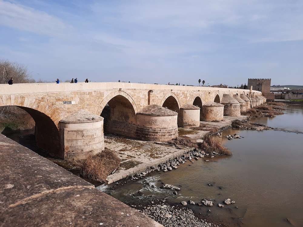 Le pont romain qui enjambe le Guadalquivir