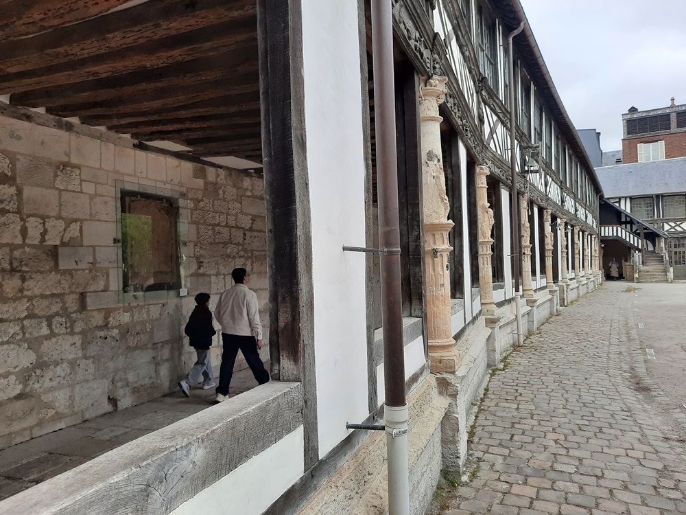 L'aître Saint-Maclou