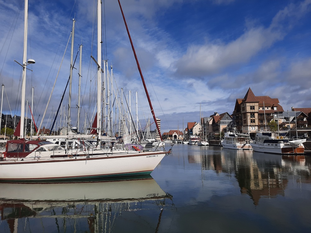 Le port de Deauville