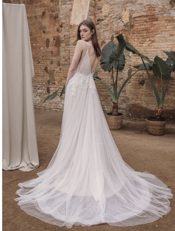Brautkleid Sucht Braut Brautkleider Brautmode Und Accessoires Aus Leipzig