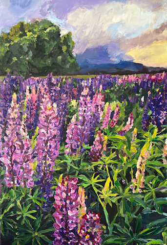 Lupinen im Abendlicht, 2024, Mischtechnik LW,120x80cm