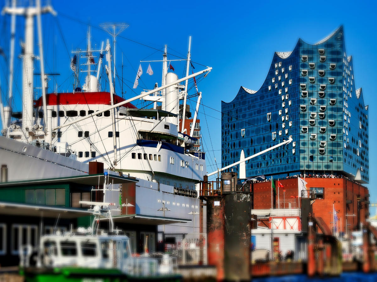 speicherstadt tour hamburg, elbphilharmonie tour