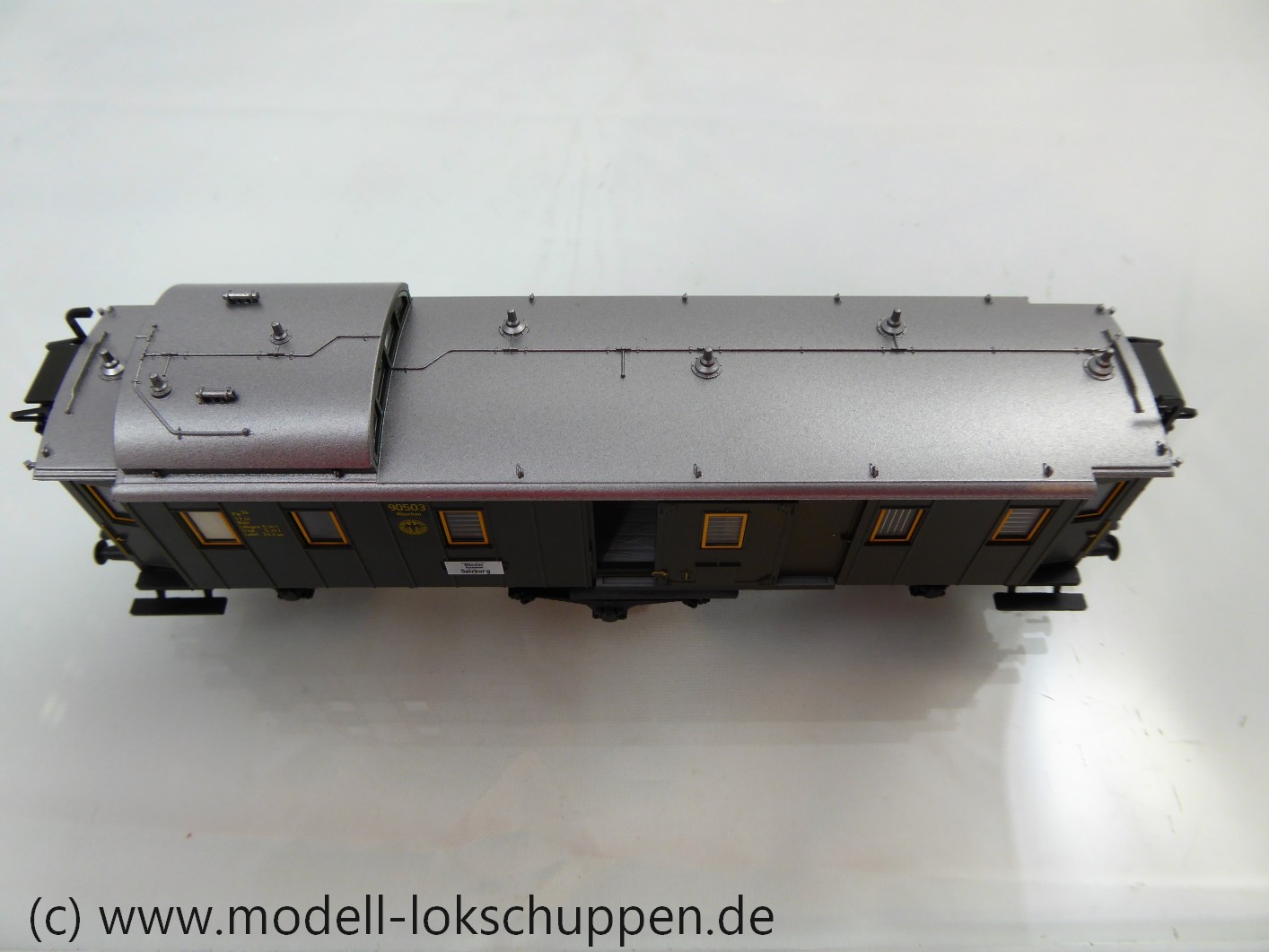 Trix 23326 DRG II  Schnellzug Gepäckwagen Pw3ü bay (3-achsig)