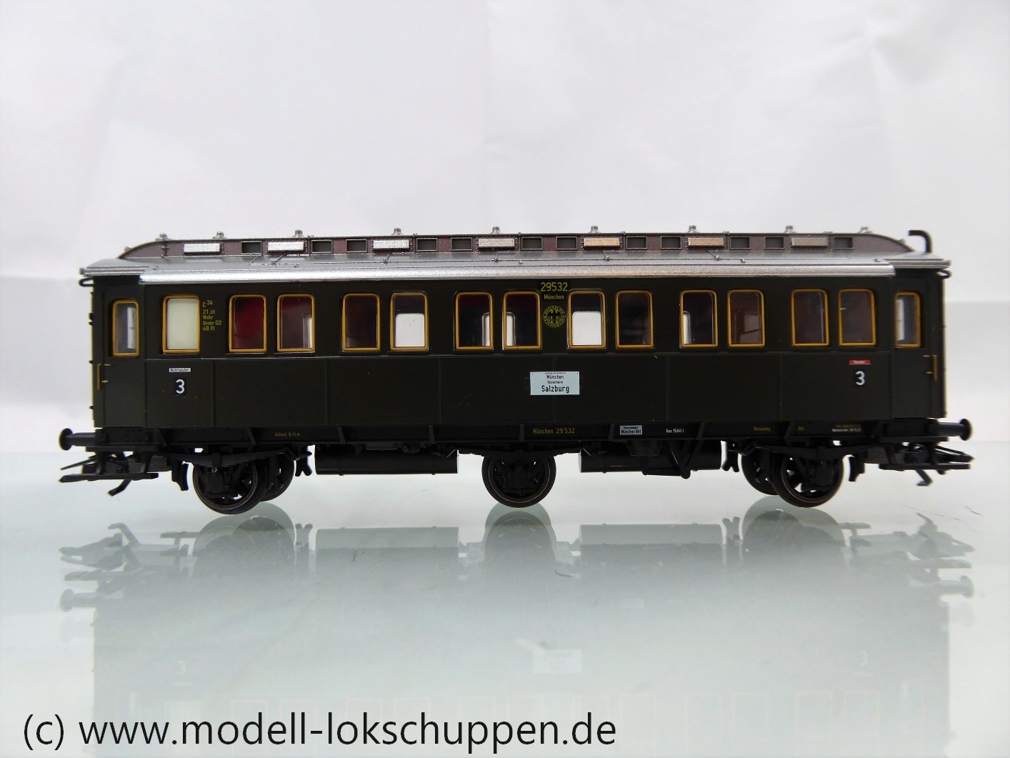 TRIX 23325  DRG II C3ü bay  Schnellzugwagen  3. Klasse 