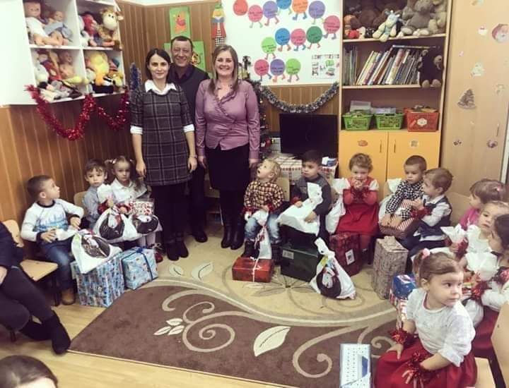 Empfang der Geschenke in der Kindertagesstätte