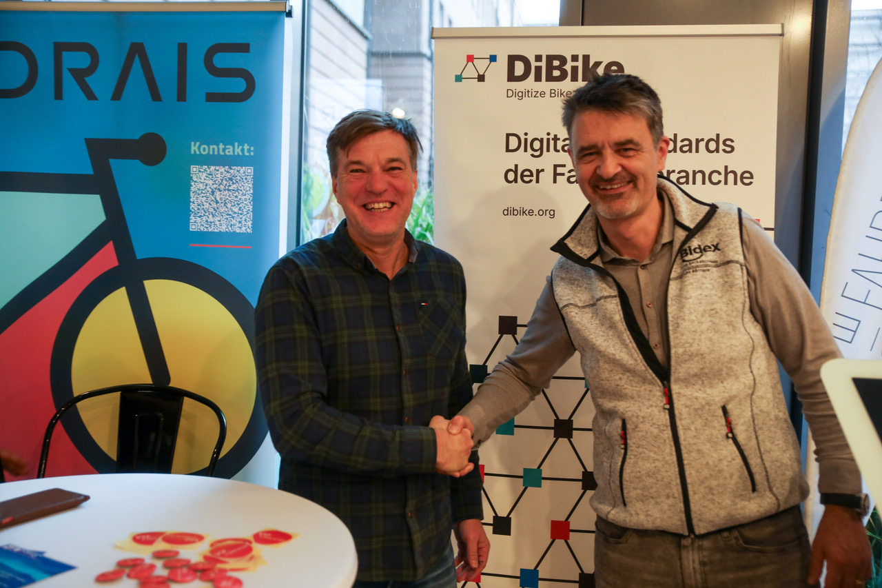Digitale Basisinfrastruktur gesichert: BIDEX wird Kommanditistin der DiBike