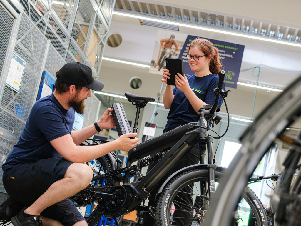 E-Bike-Gebrauchtkauf: Verbraucher setzen auf geprüfte Qualität statt Privatkauf