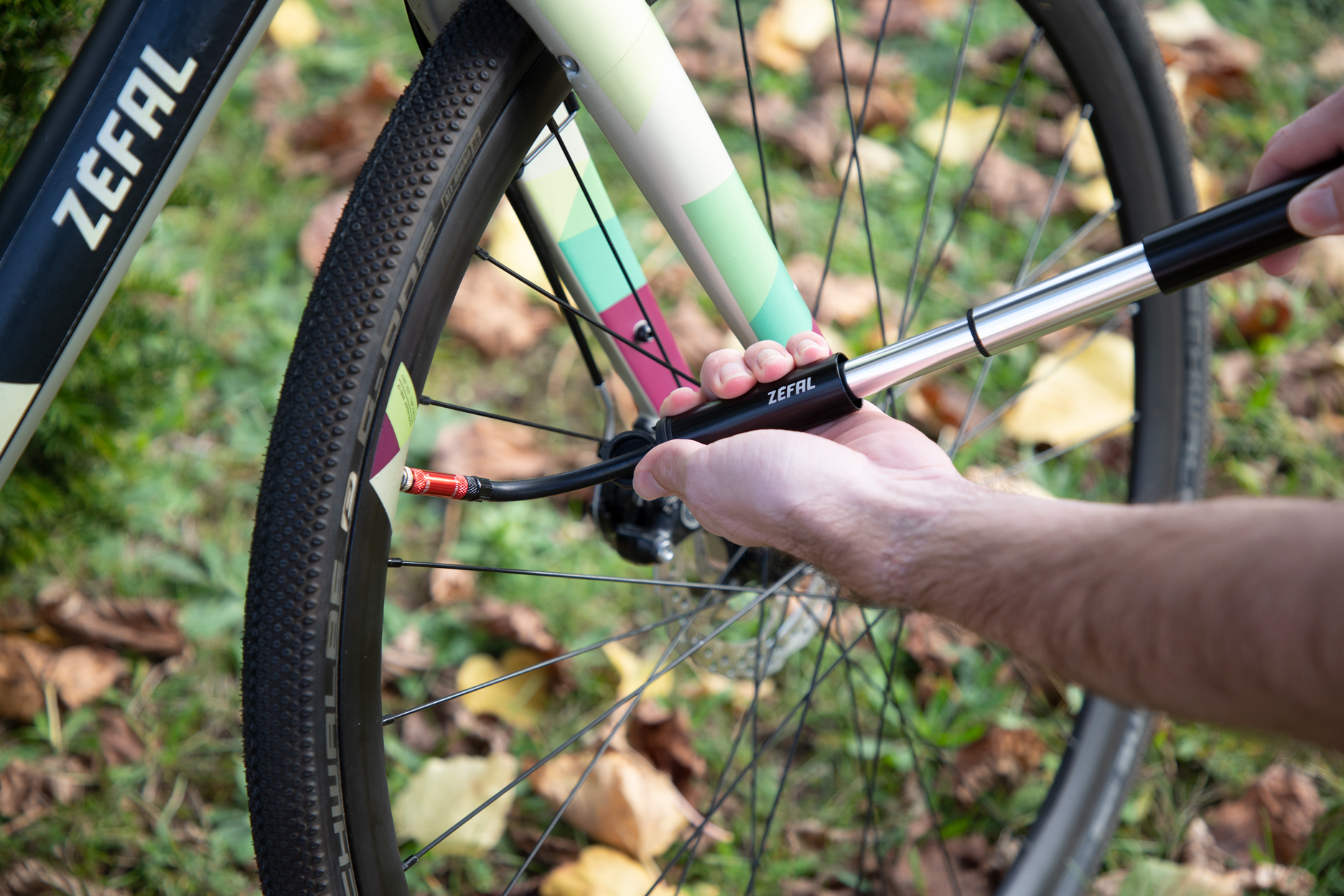 Neue Mini-Pumpe von Zéfal für Gravelbikes