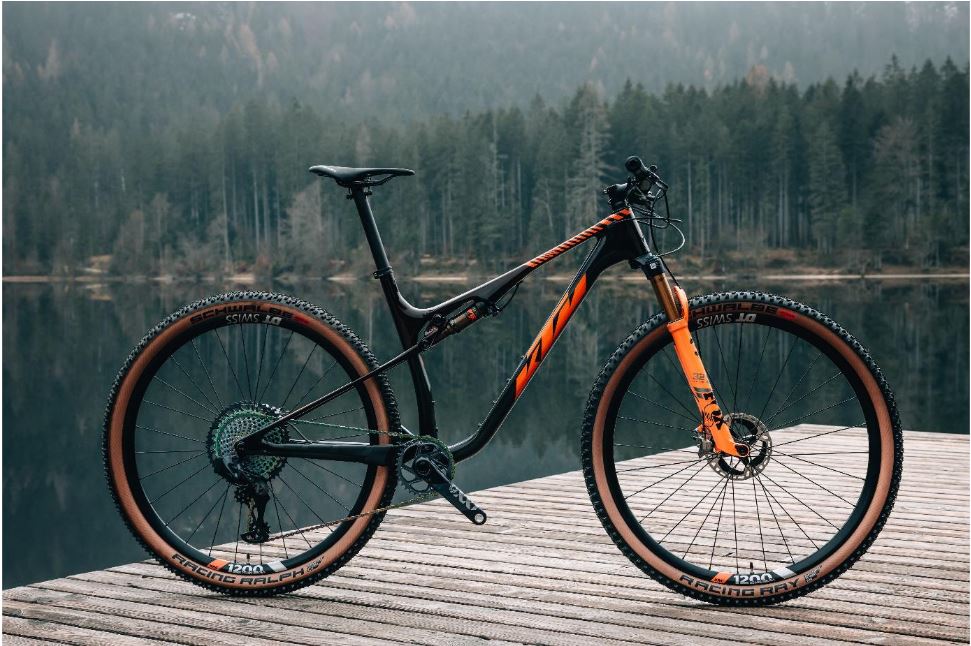 Produkt-Ticker: KTM SCARP EXONIC MY23