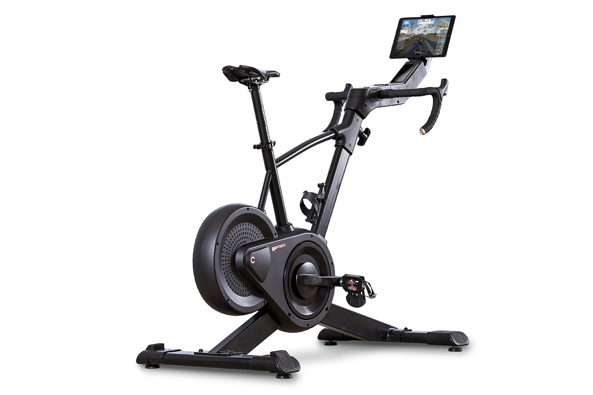 BH Fitness Smart Bike mit hyperrealistischem Indoor Cycling-Erlebnis