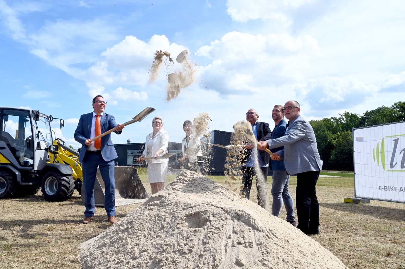 Spatenstich für die Kreislaufwirtschaft: Liofit investiert 3 Millionen Euro in Batteriefabrik