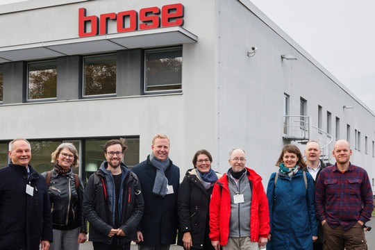 Bundestagsabgeordnete zu Gast bei Brose E-Bike