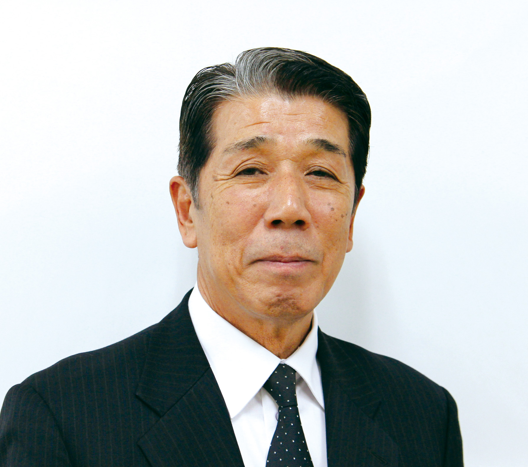 会長 伊藤健一