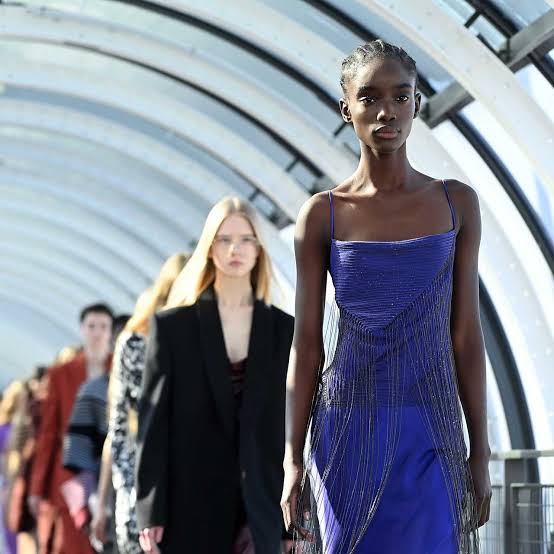 La Transparencia como Lujo en la Moda Sustentable