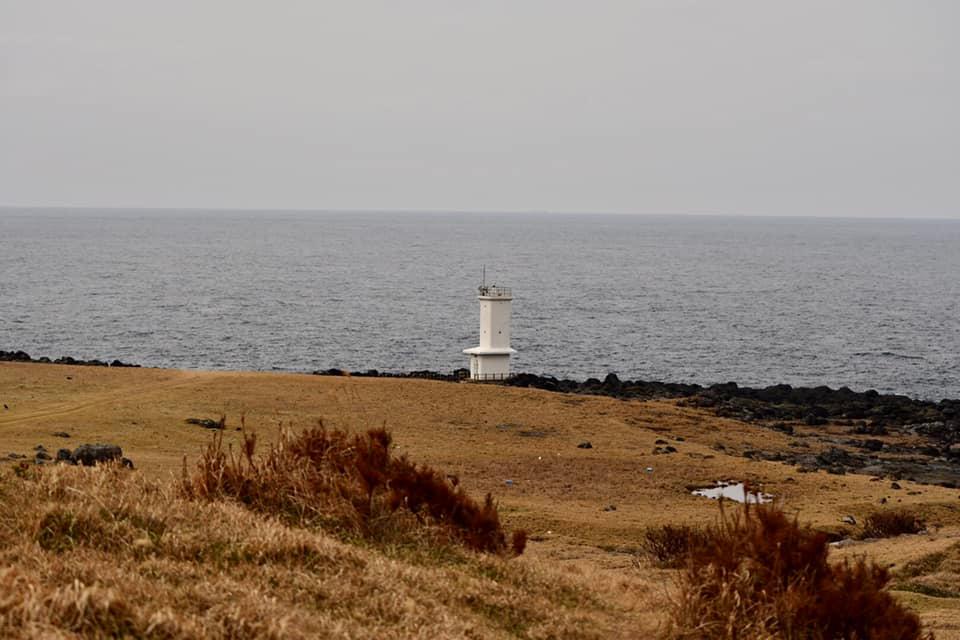 斑島灯台　フェリー太古で北上し、小値賀島へ。小値賀島の隣の斑島へ。