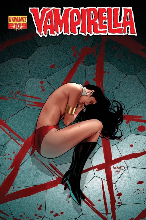 Vampirella #10 cover by Paul Renaud