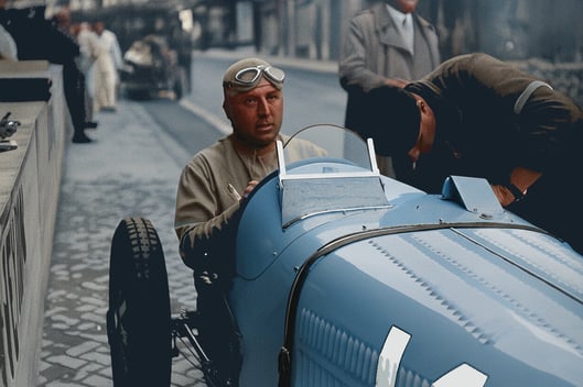 Louis Braillard con su Bugatti 