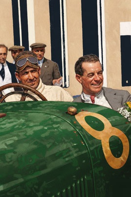 Capt. John F. Duff y Frank Clement