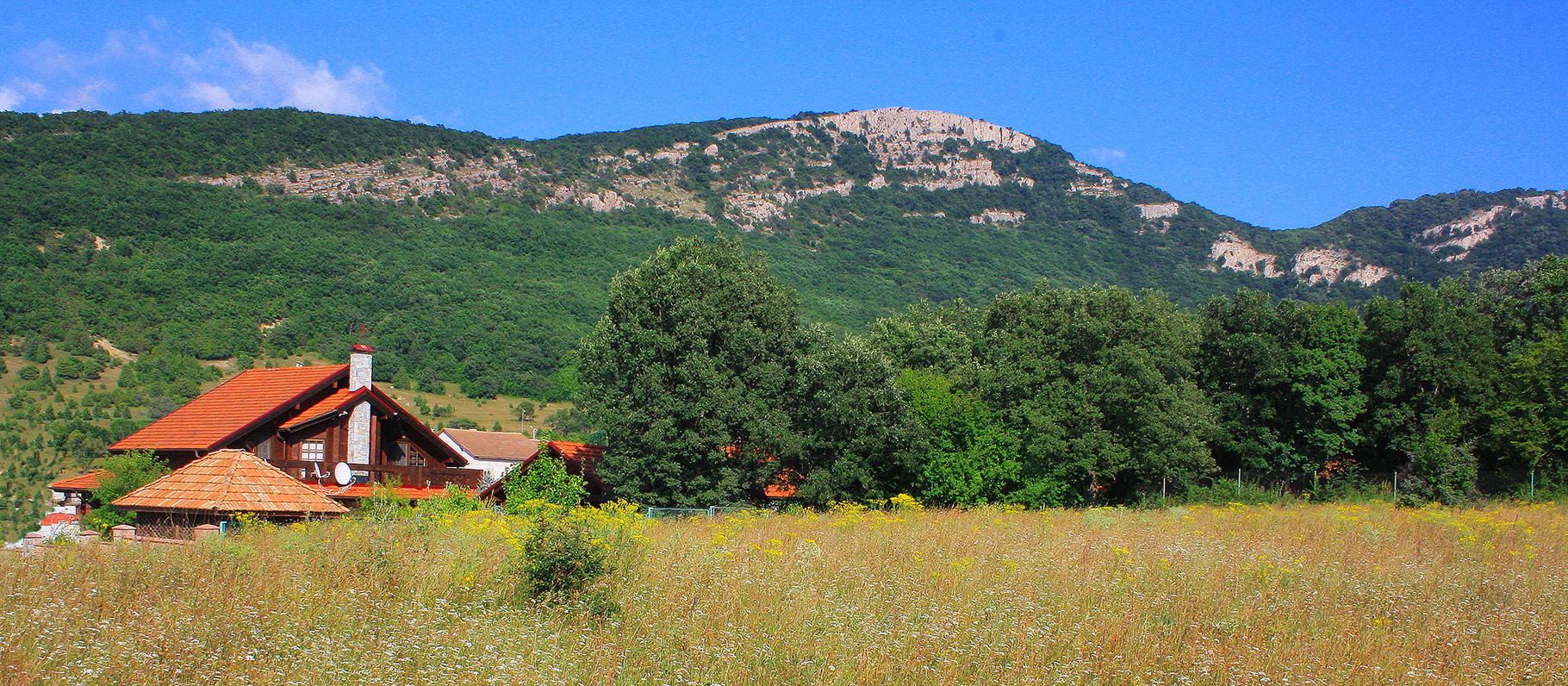 Русский орлиное. Русский орлиное. Село орлиное байдарская долина. Русский орлиное. Лагерь в гунибе орлиное гнездо.