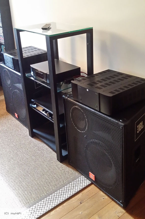 JBL MR-935