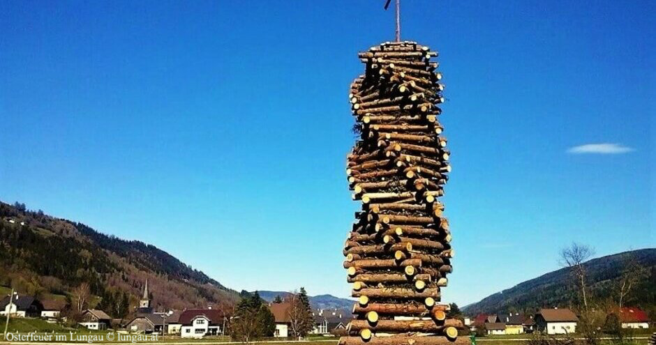 Osterfeuer Lungau, Osterbrauch Lungau, Funkenfeuer Österreich, Funkenfeuer Salzburgerland, Lungau, Scheiterhaufen, Osterbrauch, Osterbrauchtum, Holzstoss, Bergfeuer Salzburg, Bräuche, Tradition, Feste