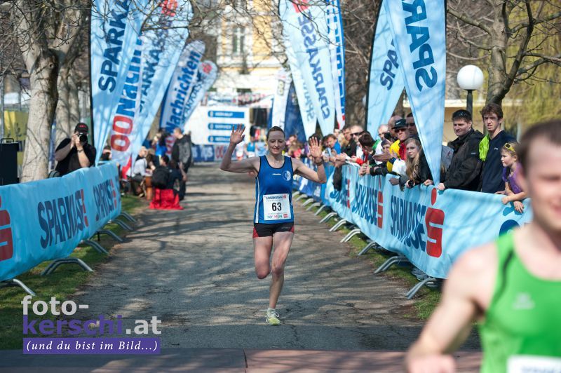 Bernadette wird Landesmeisterin im Halbmarathon