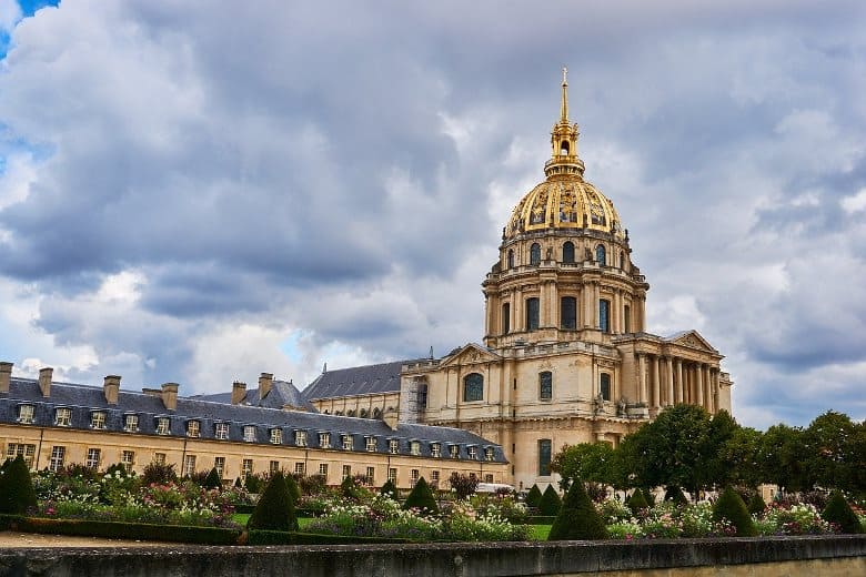 Für Geschichtsfans: Der Invalidendom und das Hôtel des Invalides in