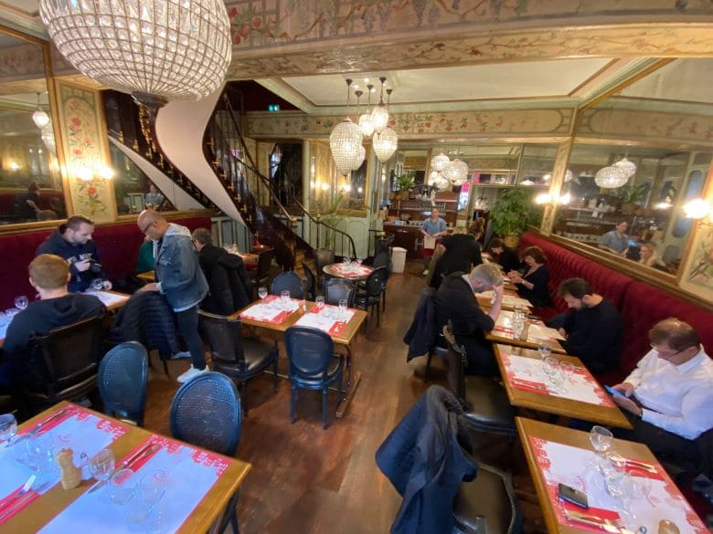 Bouillons Paris Tradition auf dem Teller! Stadtpfade