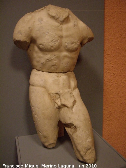 Torso de mármol siglo I-II dC.
