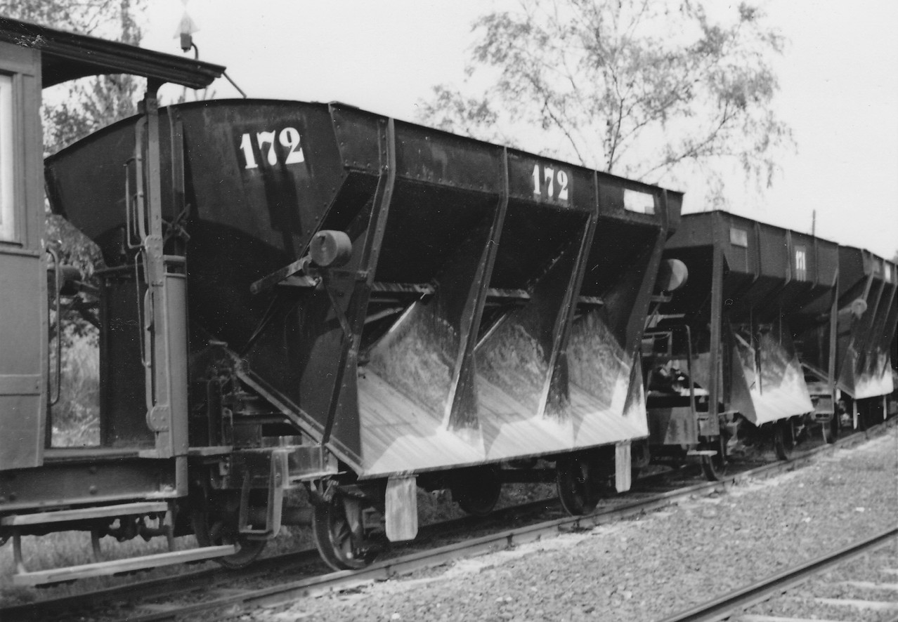 Wagen 172: wie Wagen 169-172, 2achsig, Eigengew. 5,85t, Zuladung 10t, verkauft an Borkumer Inselbahn