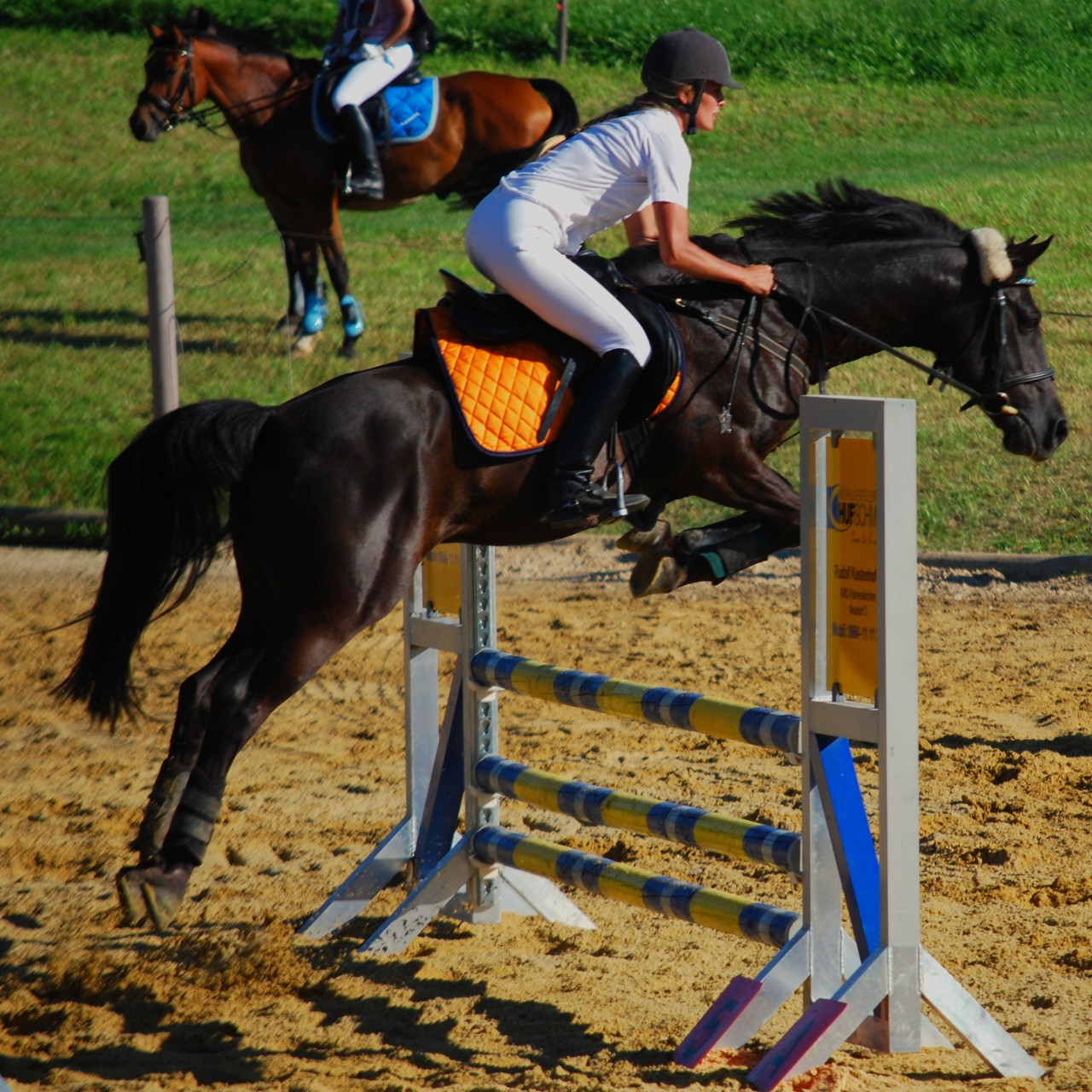 Sharkan und Verena beim Springturnier