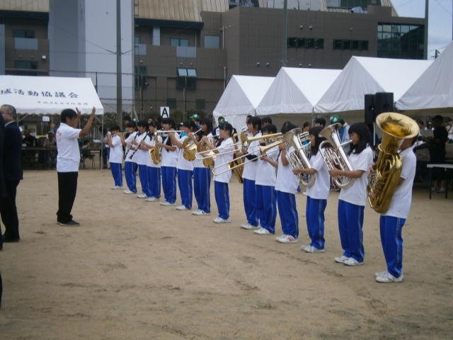 開会式　大阪市立築港中学校 吹奏楽部によるファンファーレ