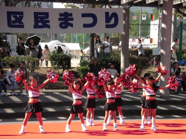 大阪エヴェッサチアダンスＢＴ’Ｓによるチアダンス