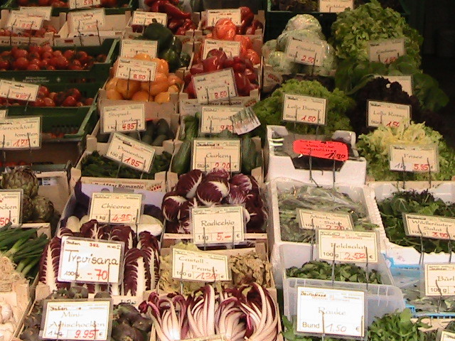 Gemüsestand am Viktualienmarkt