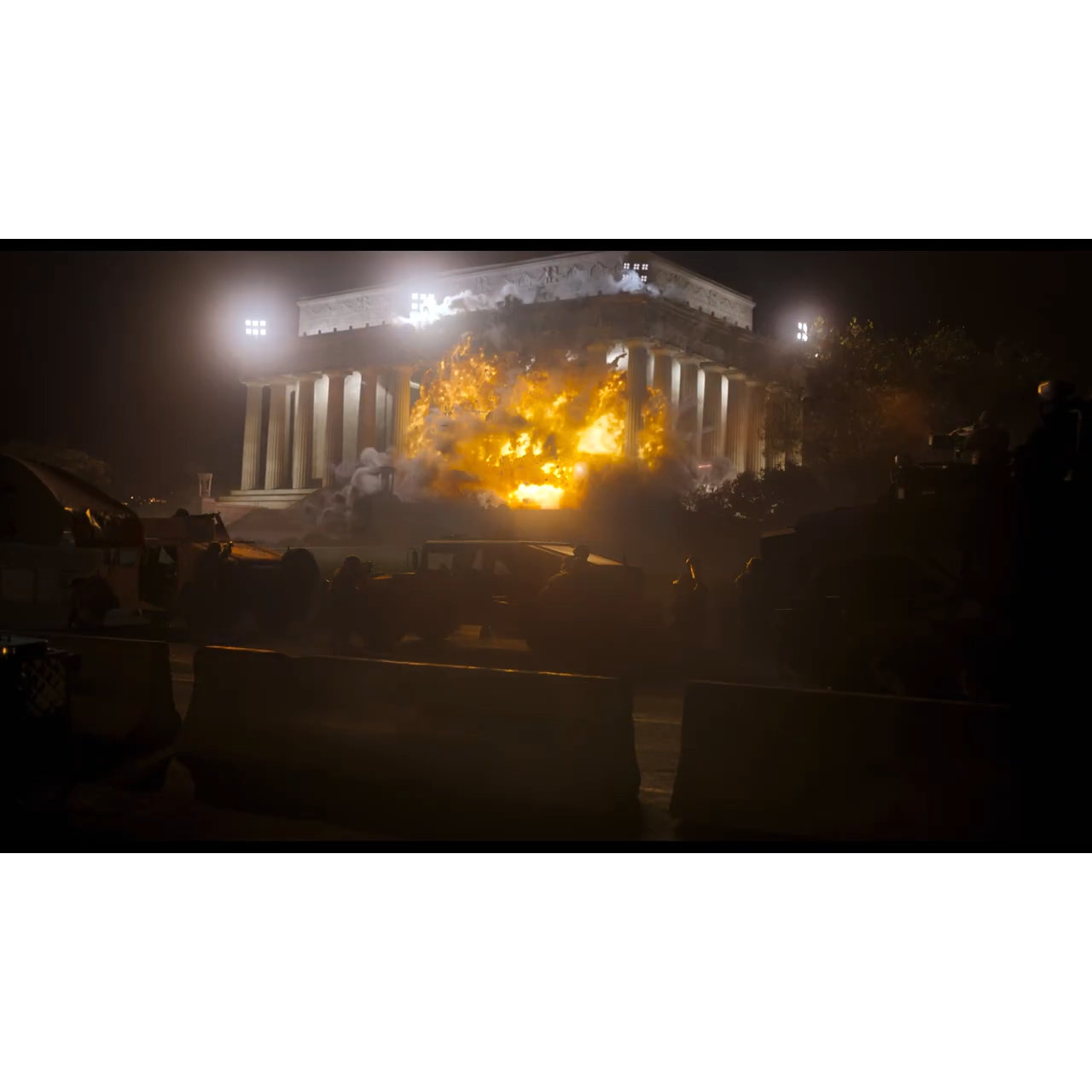 権威主義的な大統領にホワイトハウス襲撃『シビル・ウォー アメリカ最後の日』本予告