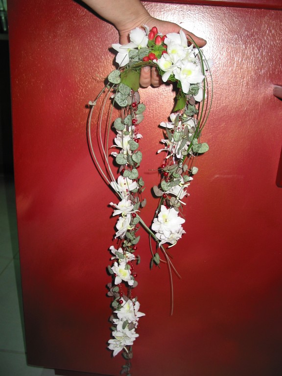 bouquet de mariée retombant dendrobium