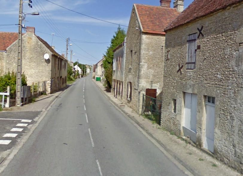 The same spot right now (Google). Looking towards Trun, on the D13. Chambois is in your back.