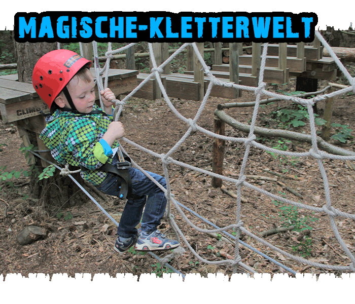 Fantasy-Park im CLIMB UP! - Klaistow: Kind klettert in Netzübung