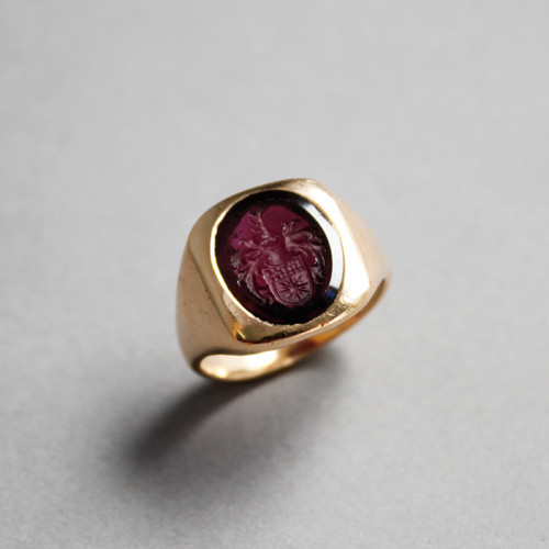 Damen Wappenring, Stein: rosa Turmalin, Ring 750er Gelbgold