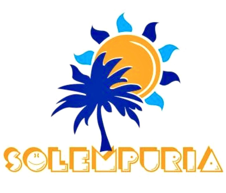 Holiday homes with pool ©Copyright 2014 Solempuria