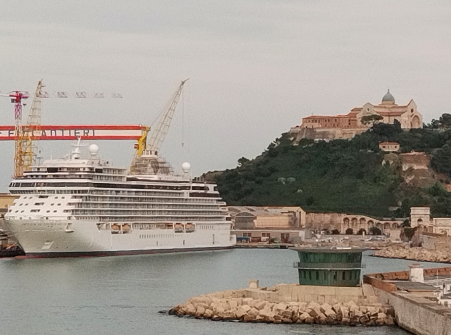 Am Hafen von Ancona 🇮🇹