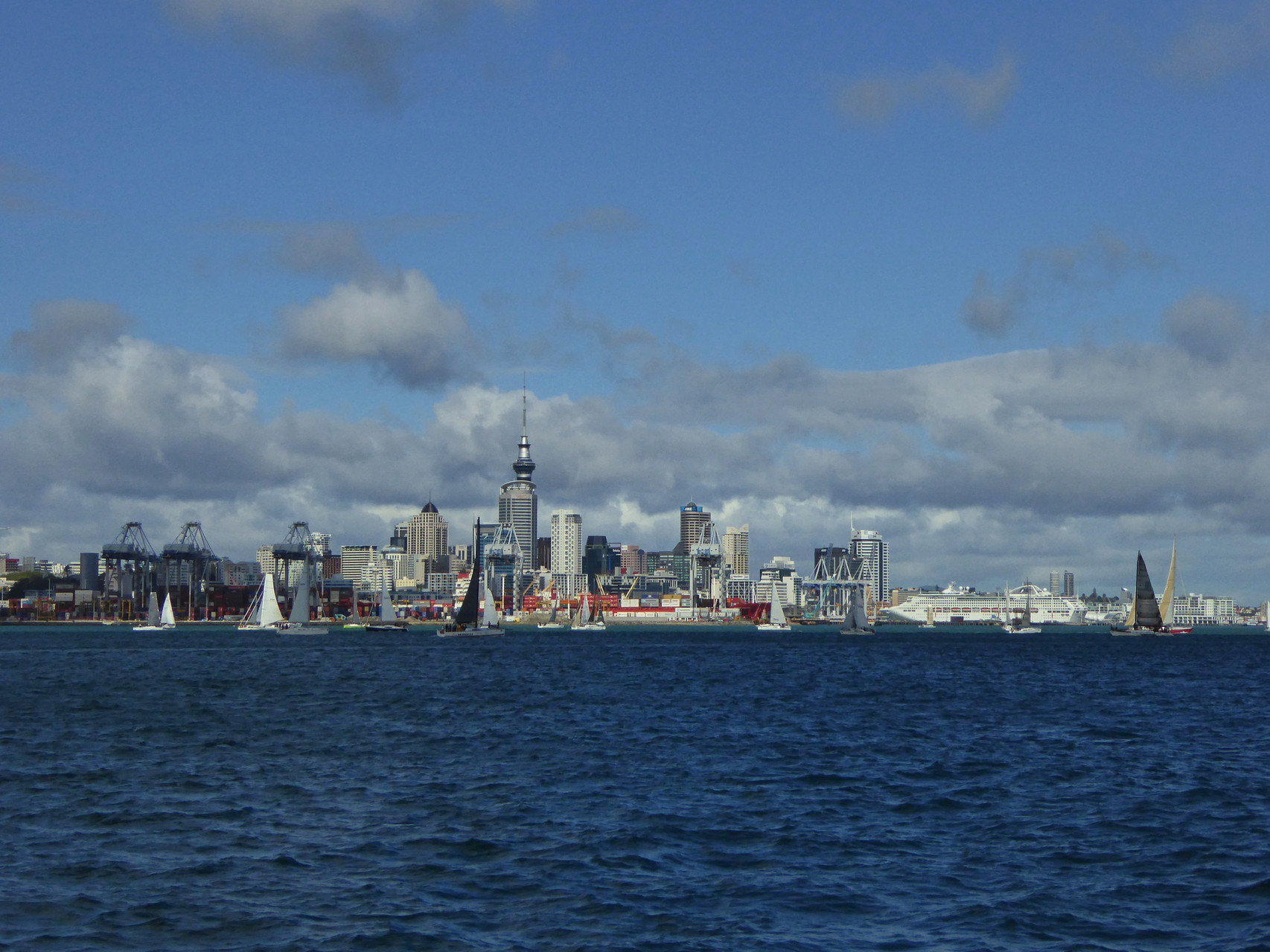 Auckland von der Fähre nach Rangitoto Island