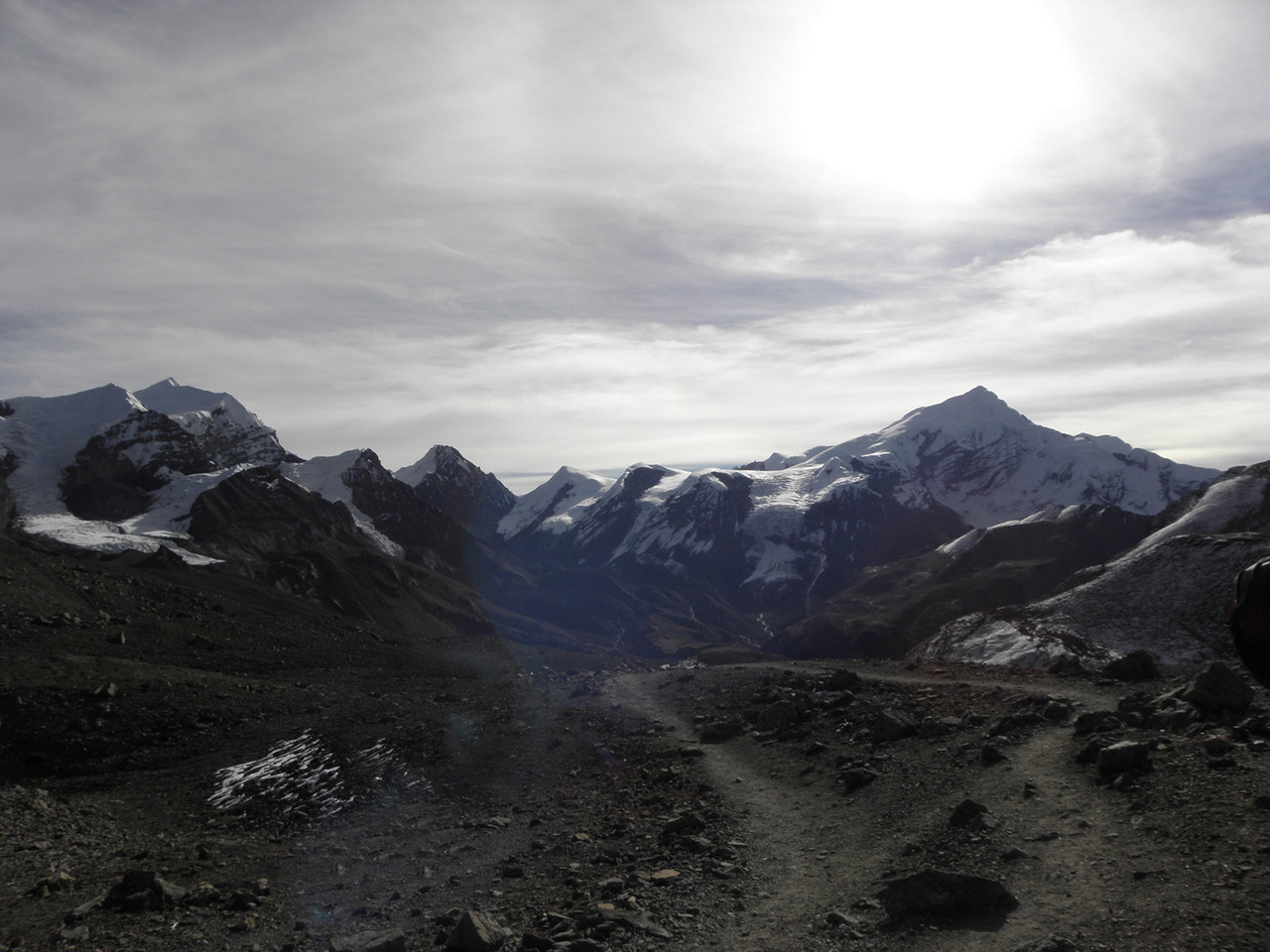 Thorong La, das Wetter ist wie die Stimmung - bewegt!