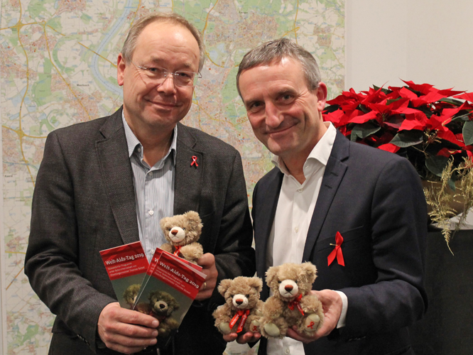 Bild: Peter von der Forst und OB Thomas Geisel