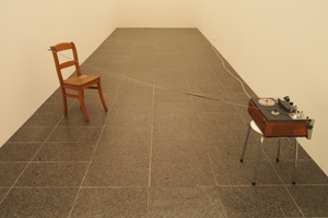 Bild: Installation von Bruce Nauman
