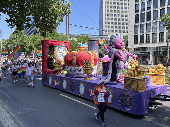 Motivwagen der KG Regenbogen