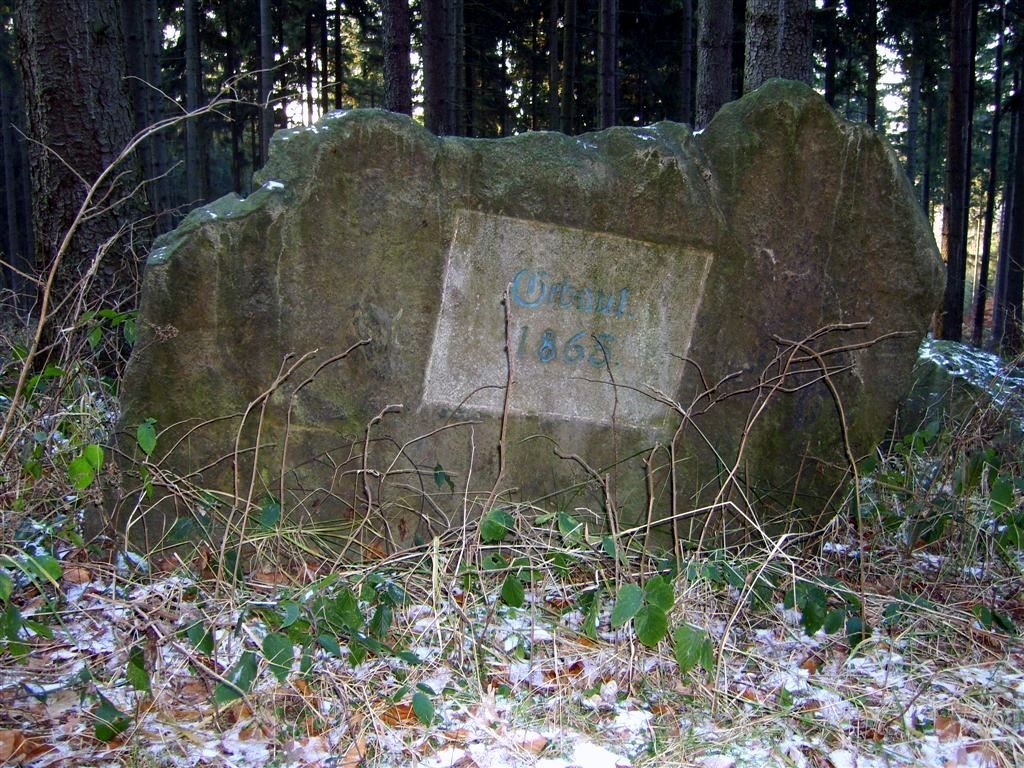 Wegstein am Steinweg im Hohwald