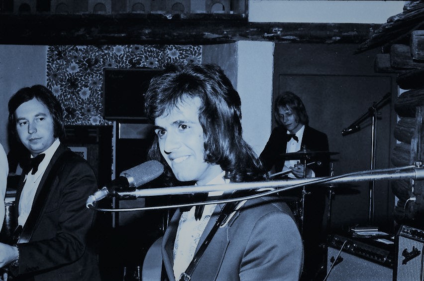 Sally, Cliff