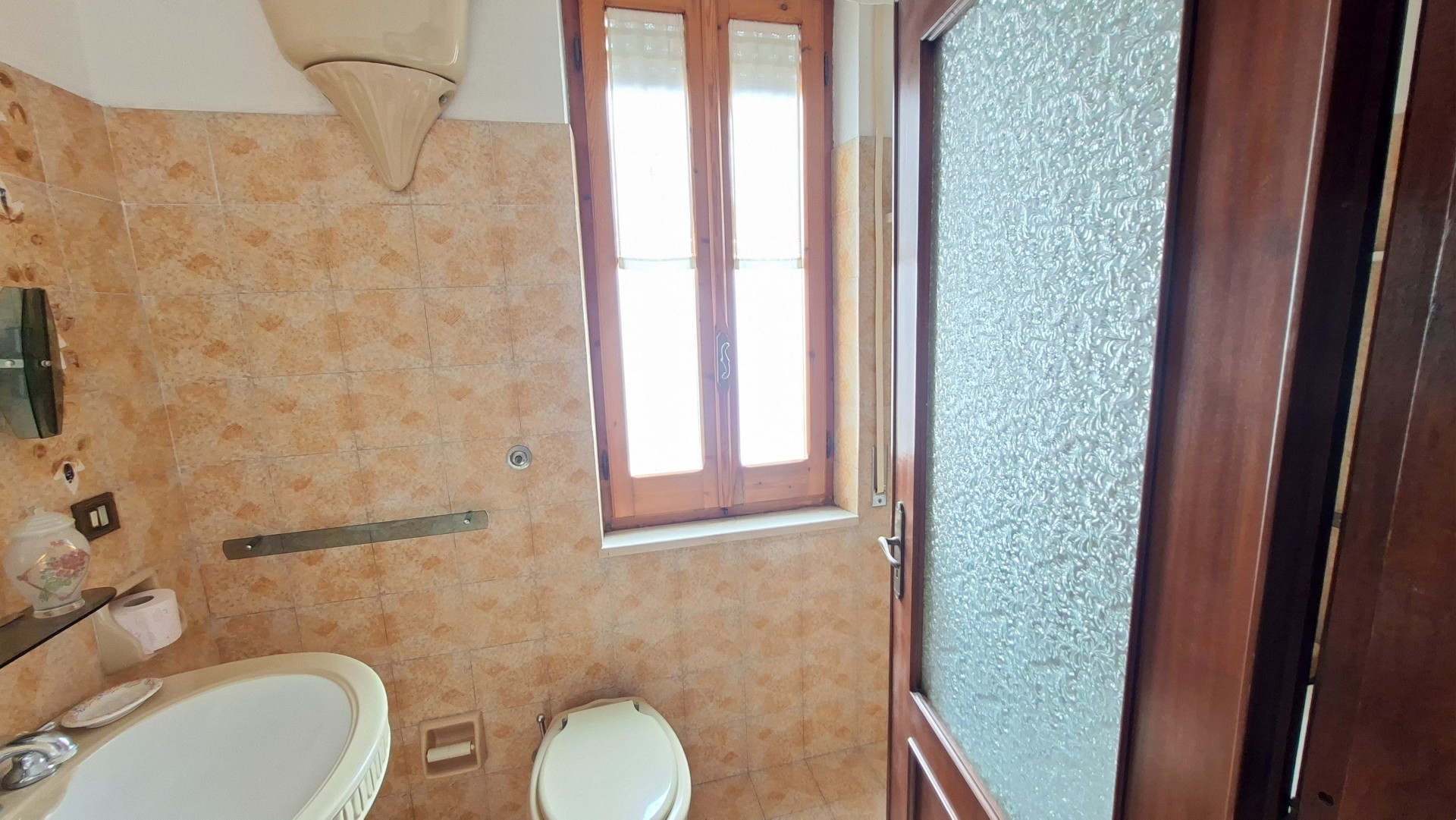 bagno primo piano